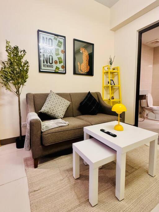 One Uptown Residences Bgc Taguig Exterior foto